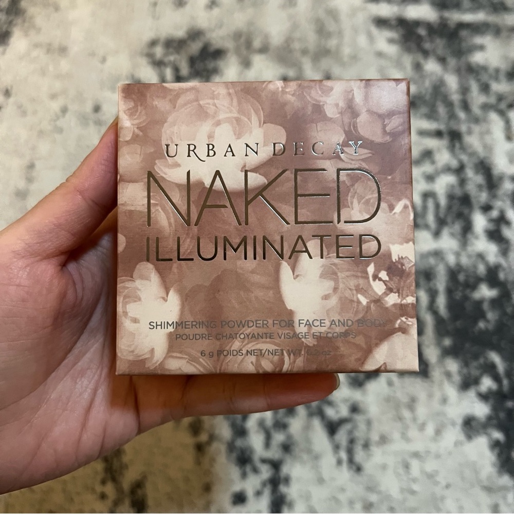 Urban Decay Naked Illuminated Shimmering Powder Face&Body luminous July sale - Picture 2 of 12